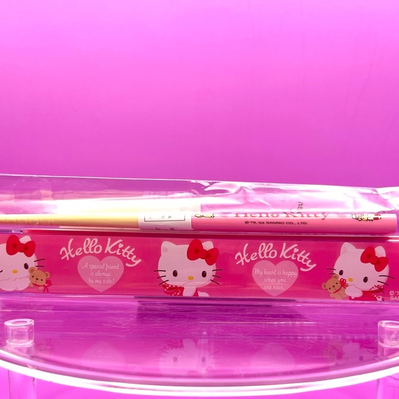Sanrio Hello Kitty Teddy Bear Series Bento Box with matching Chopsticks - Picture 7 of 11